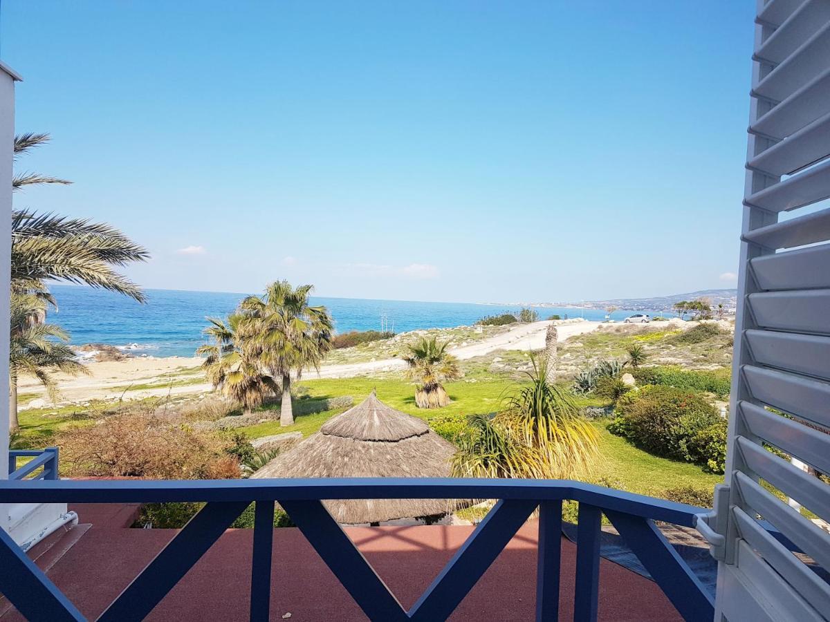 Sea Front Villa Vera Klorakas Exteriör bild